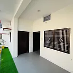 Log Inn Banaras