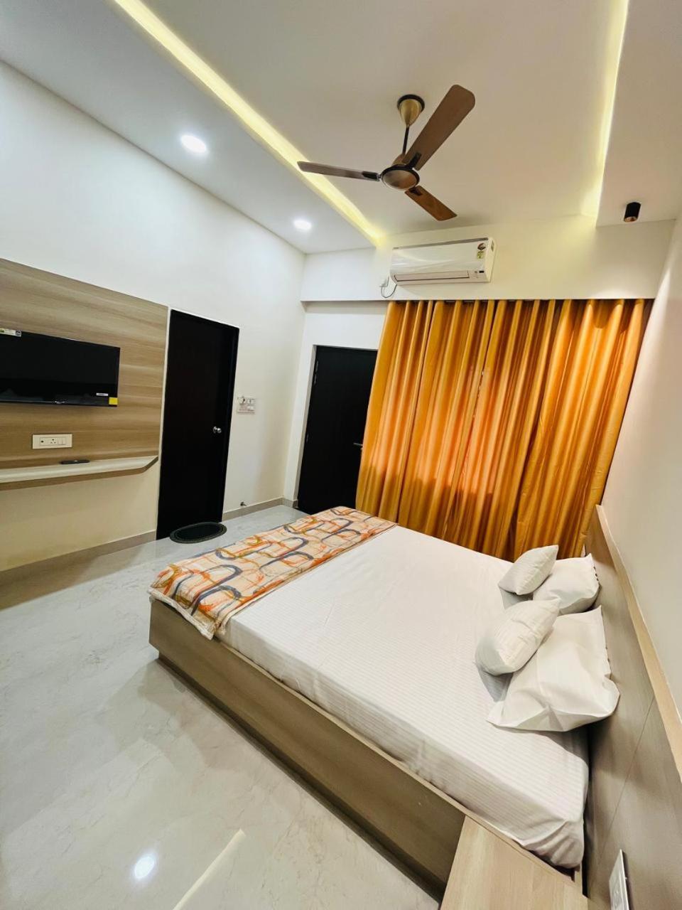 Log Banaras Guest house